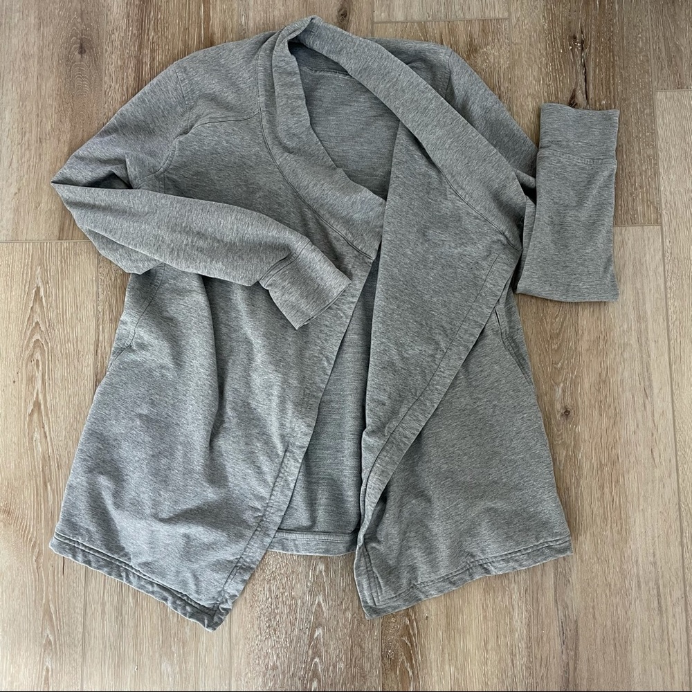 Lululemon Coast Wrap